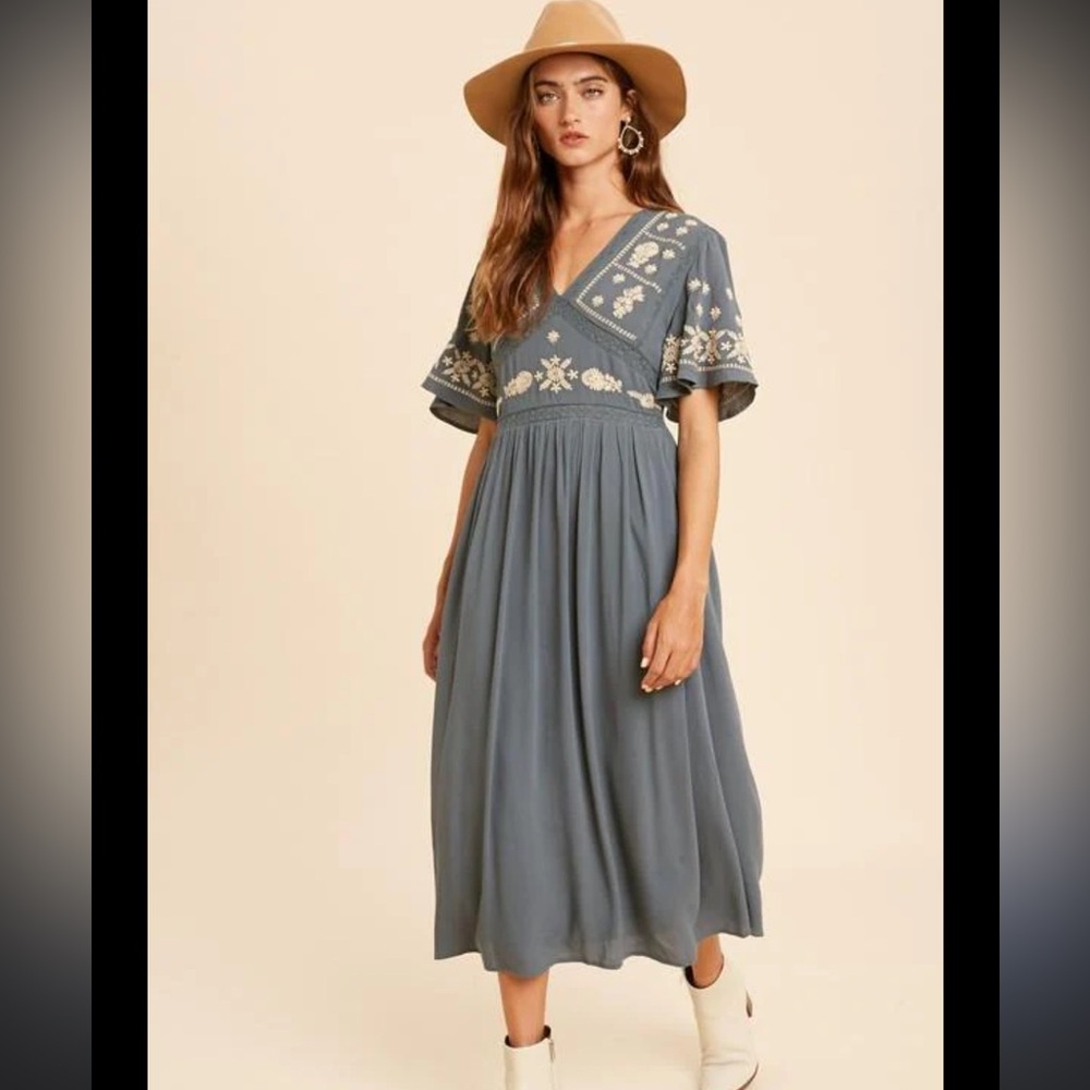 In Loom green embroidered boho maxi dress -NWT
